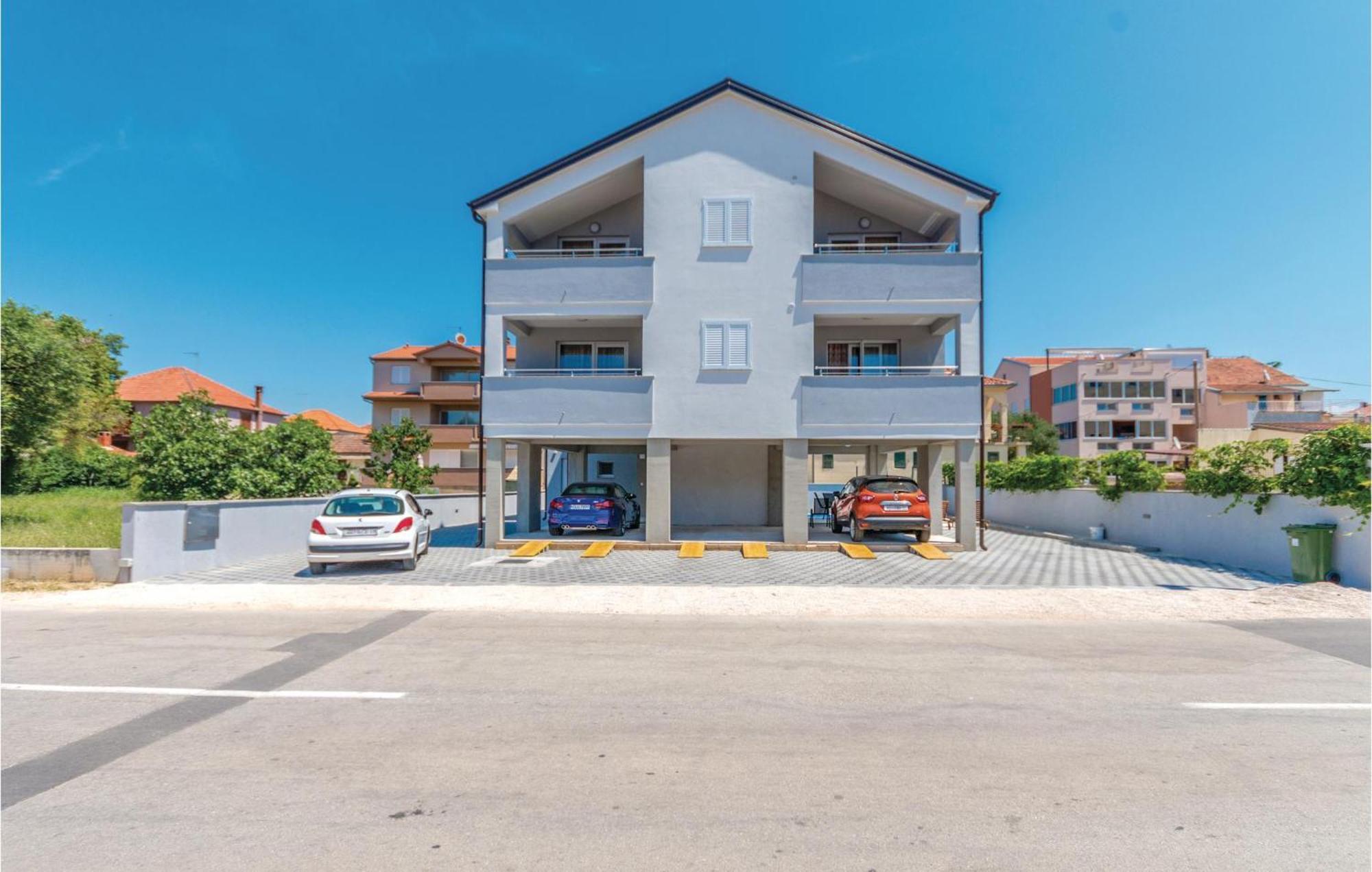 Lovely Apartment In Biograd Na Moru With Kitchen Dış mekan fotoğraf