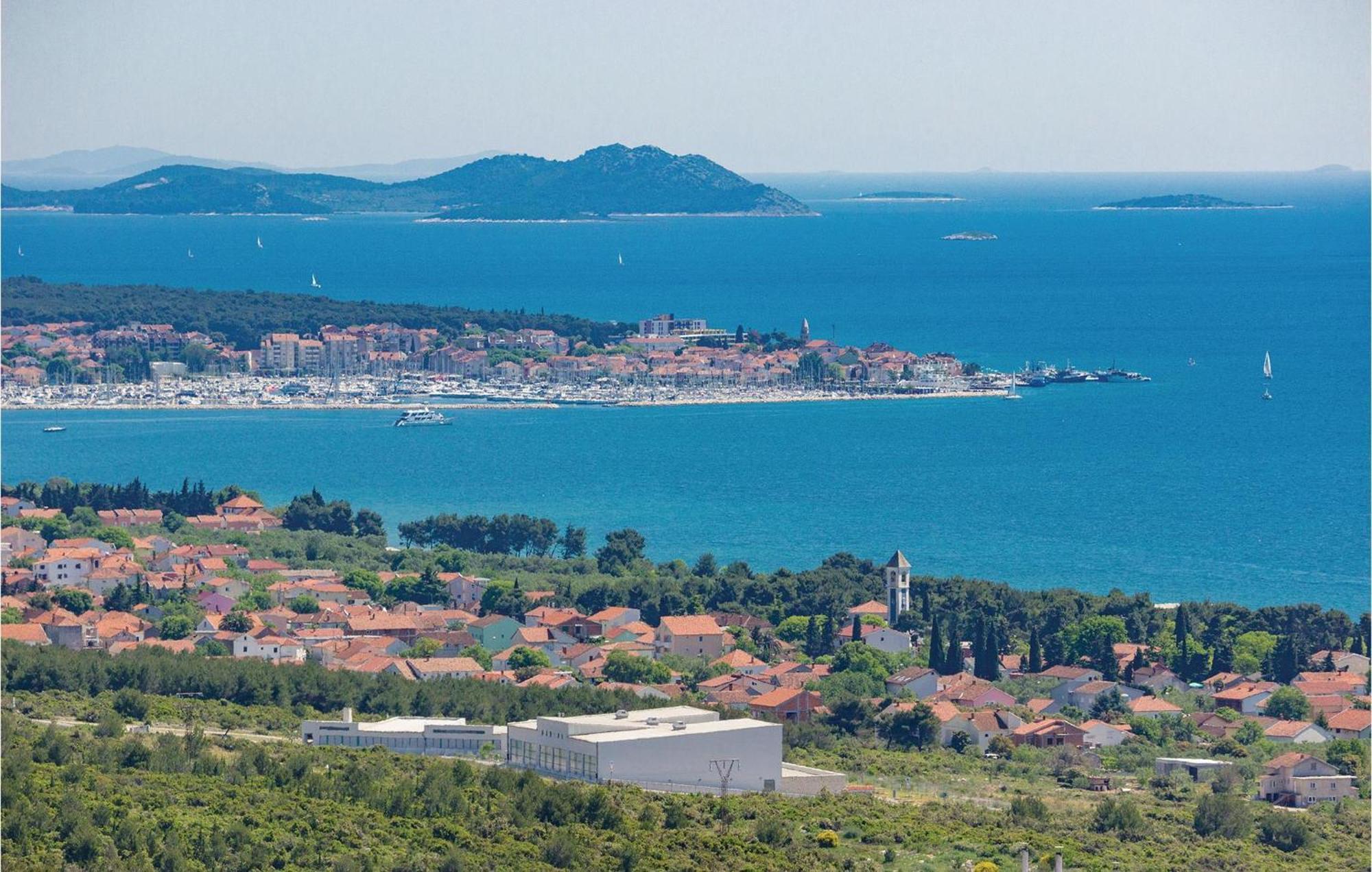 Lovely Apartment In Biograd Na Moru With Kitchen Dış mekan fotoğraf